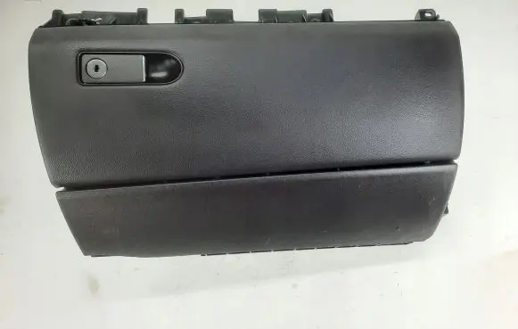 Mercedes-Benz CLS C218 X218 Glove box set A2186800091