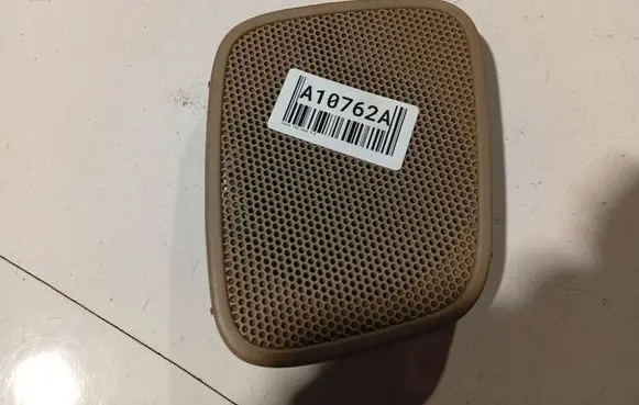 Volvo S70 V70 V70 XC Side speaker trim/cover 09150760003