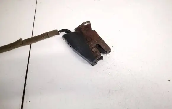 Tailgate/trunk/boot lock/catch/latch