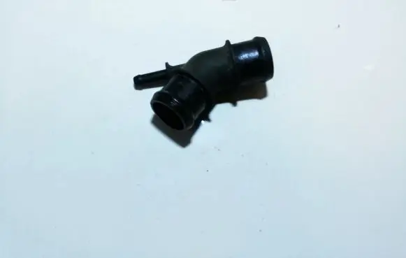 Volkswagen Golf IV Engine coolant pipe/hose 1j0121087b