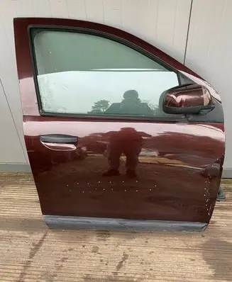 Dacia Dokker Front door