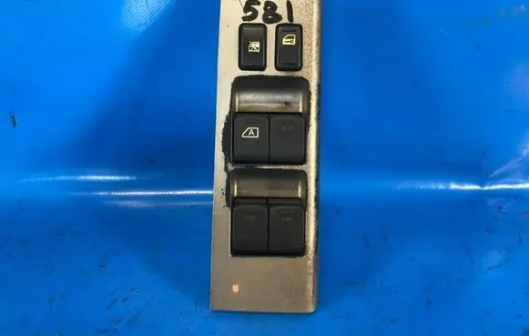 Nissan Pathfinder R51 Electric window control switch 254019W100
