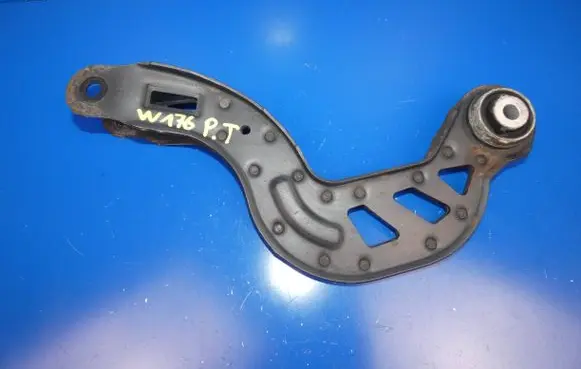 Mercedes-Benz A W176 Rear control arm