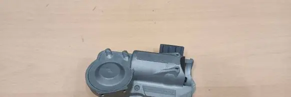 Mercedes-Benz C W203 Steering wheel lock A2034620630