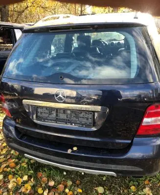 Mercedes-Benz ML W164 Tailgate/trunk/boot lid