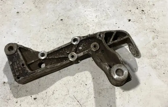 Volkswagen Golf V Front subframe 1k0199296e