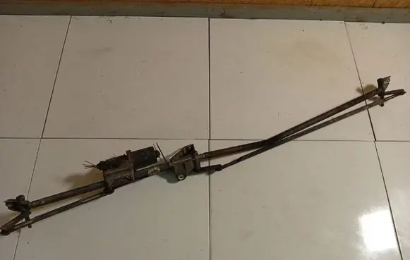 Citroen C4 I Front wiper linkage and motor 9650115180