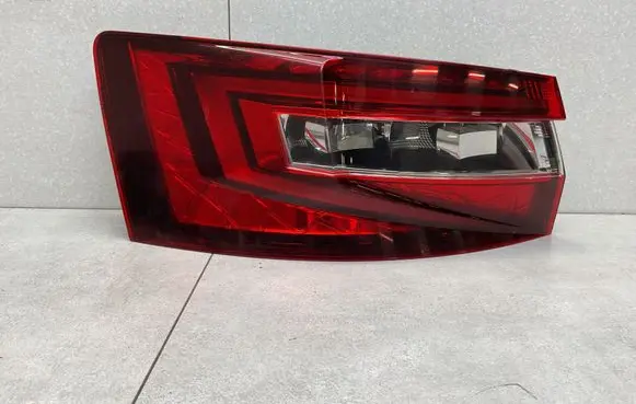 Skoda Superb B8 (3V) Rear/tail lights 3V5945207