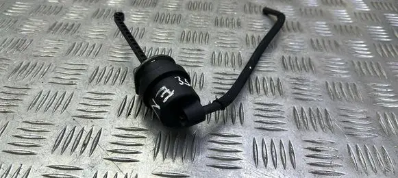 Jeep Cherokee Vacuum valve 