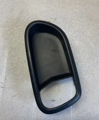 KIA Carens III Front door handle cover 82611A4000