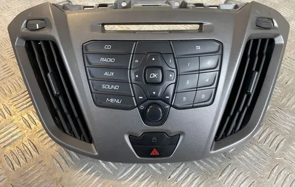 Ford Transit Custom Radio/CD/DVD/GPS head unit BK2T18K811DB BK21V018B08