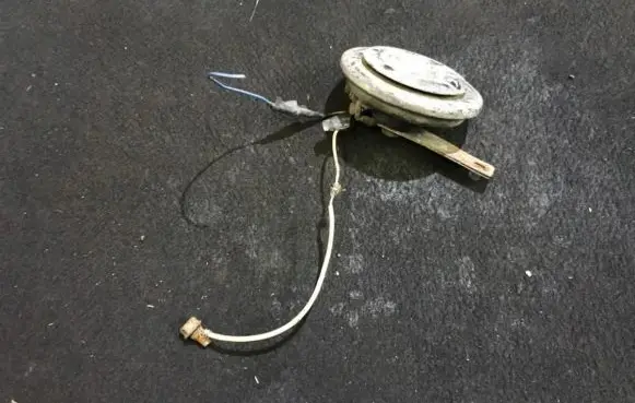 Chrysler Neon I Horn signal
