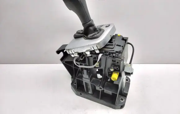 Volvo XC90 Gear shifter/selector P30759195