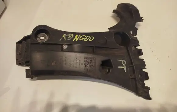 Renault Kangoo II Rear bumper mounting bracket 8200435438 M39302