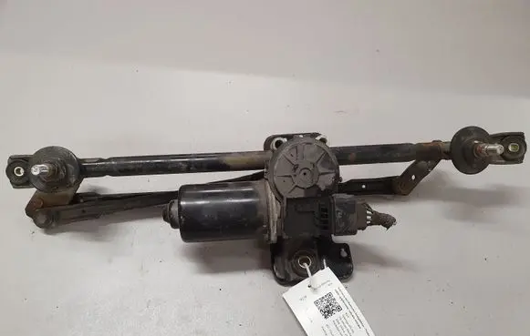 KIA Sportage Front wiper linkage and motor 17369