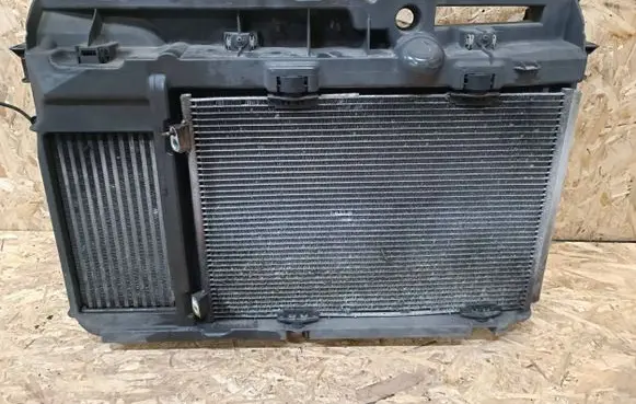 Citroen C4 Cactus Radiator support slam panel