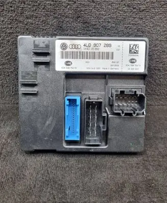 Audi Q7 4L Comfort/convenience module 4L0907289 4L0910289C