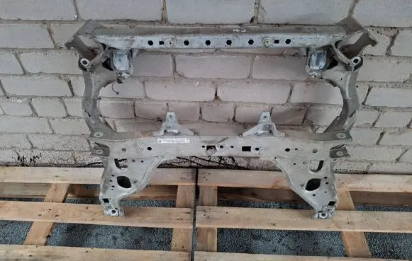 BMW 3 E90 E91 Front subframe 461718027 502909676 464372146