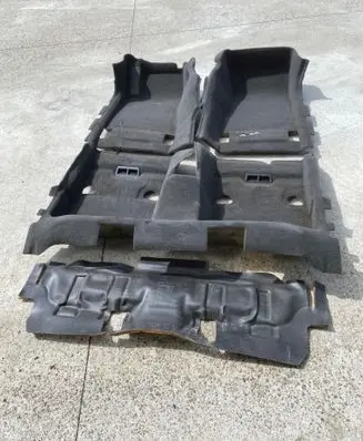 Cadillac CTS Interior carpet