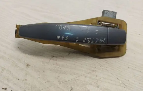 Opel Vectra C Front door exterior handle