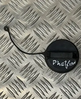 Nissan Pathfinder R51 Fuel tank filler cap 