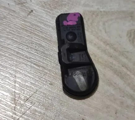 Hyundai i20 (GB IB) Tire pressure sensor 433MHZ WRXHHP4 2546AHHP4
