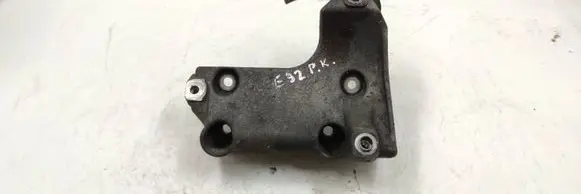 BMW 3 E92 E93 A/C compressor mount bracket 7505980 21168110