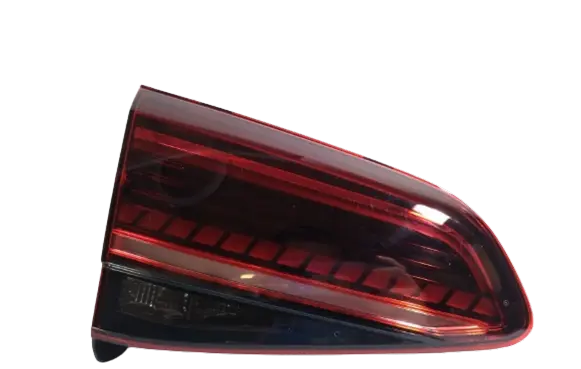 Volkswagen Golf VII Tailgate rear/tail lights 5G0945307Q