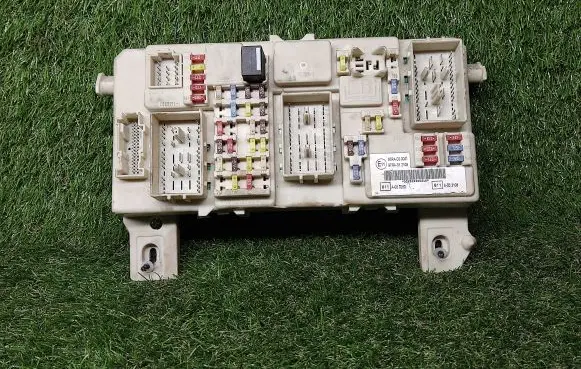 Ford Focus Power management control unit 7M5T14A073JB