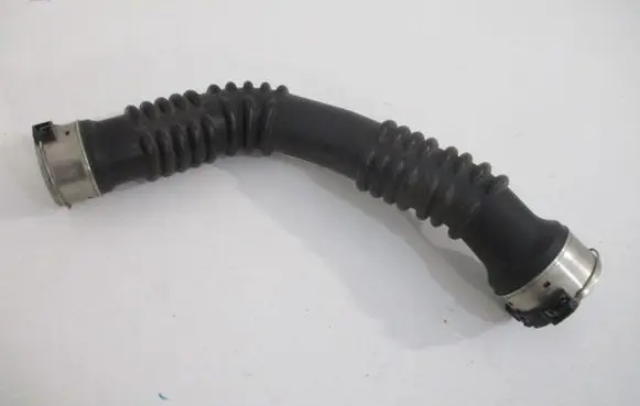 Hyundai Santa Fe Intercooler hose/pipe 282602M300