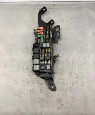 Mercedes-Benz ML W164 Fuse module A1645403372