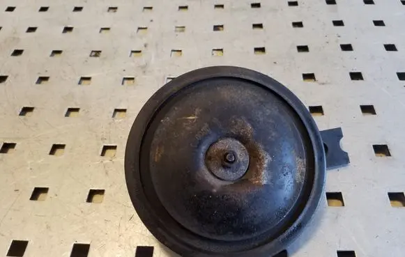 Hyundai Santa Fe Horn signal 9661038102