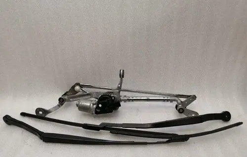BMW X4 G02 Front wiper linkage and motor 7399013