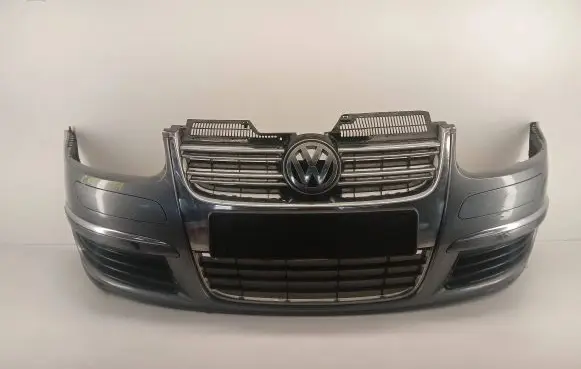 Volkswagen Jetta V Front bumper