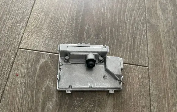 Opel Astra L Windshield/windscreen camera 985624708000