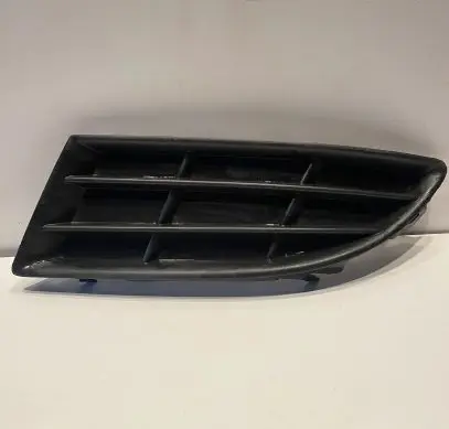 Skoda Fabia Mk2 (5J) Front bumper lower grill 5J0807367A