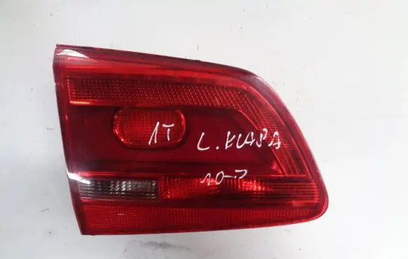 Volkswagen Touran II Tailgate rear/tail lights 1T0945093
