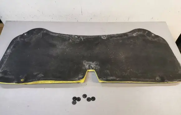 Toyota Prius (XW30) Engine bonnet/hood sound/heat insulation 