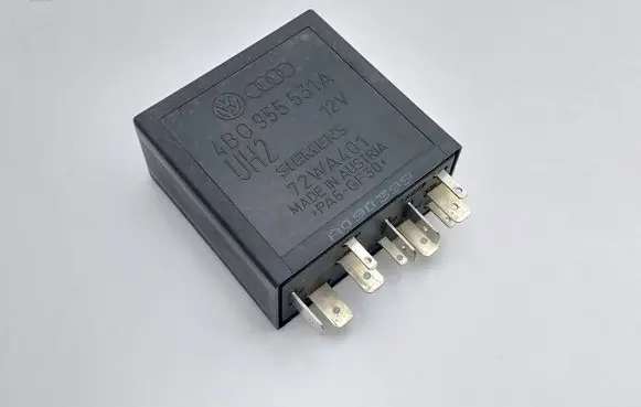 Volkswagen PASSAT B5.5 Other relay 4B0955531A