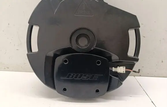 Audi RS Q3 Subwoofer speaker 8U0035382A