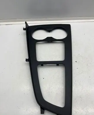 Other center console (tunnel) element