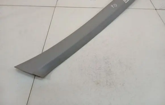 Mitsubishi Colt (C) pillar trim 7210A092