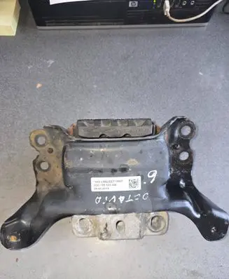 Skoda Octavia Mk3 (5E) Gearbox mount 5Q0199555AB