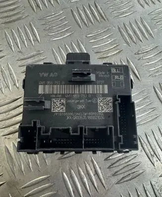 Audi Q7 4M Door control unit/module 4M1959793B