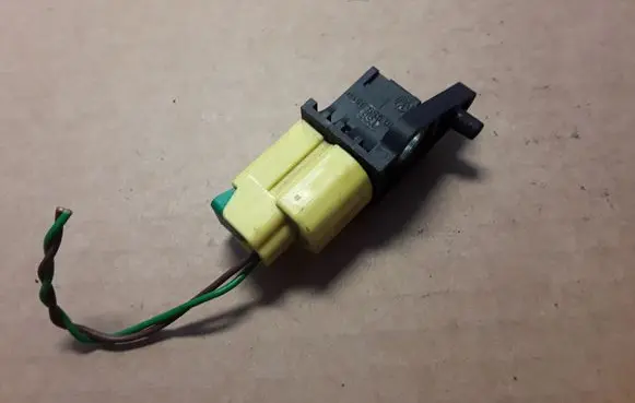 Opel Zafira A Airbag deployment crash/impact sensor 5N0959351B 391229 23121606