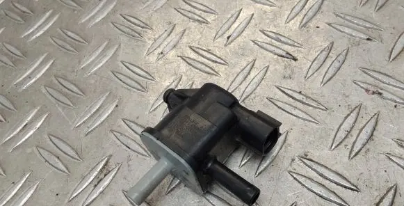Valve vacuum
