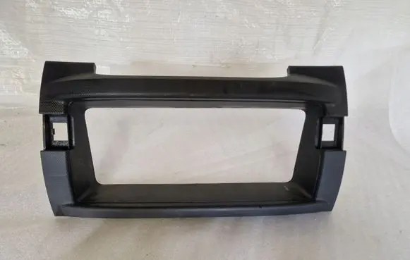 Nissan Cab Star Radio/GPS head unit trim 68240mb400