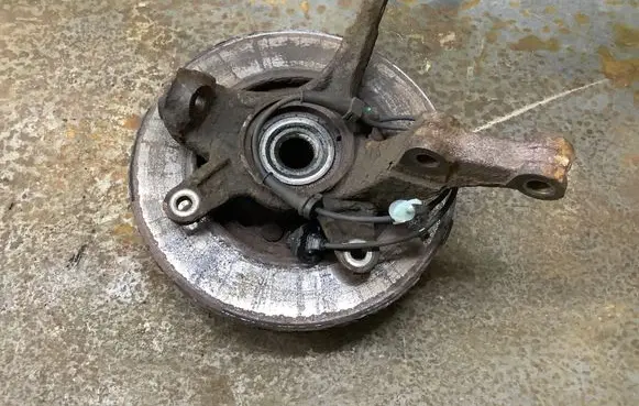 Honda Civic Front wheel hub spindle knuckle