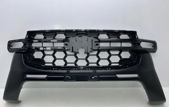 Ford Ranger Front bumper upper radiator grill P1WB-8350-FD