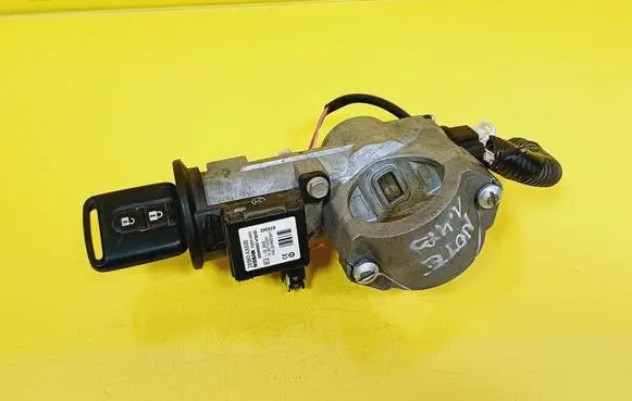 Nissan Note (E11) Ignition lock 28590AX600